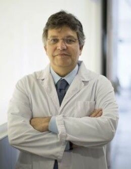 Médico Cirujano Andri Rubio